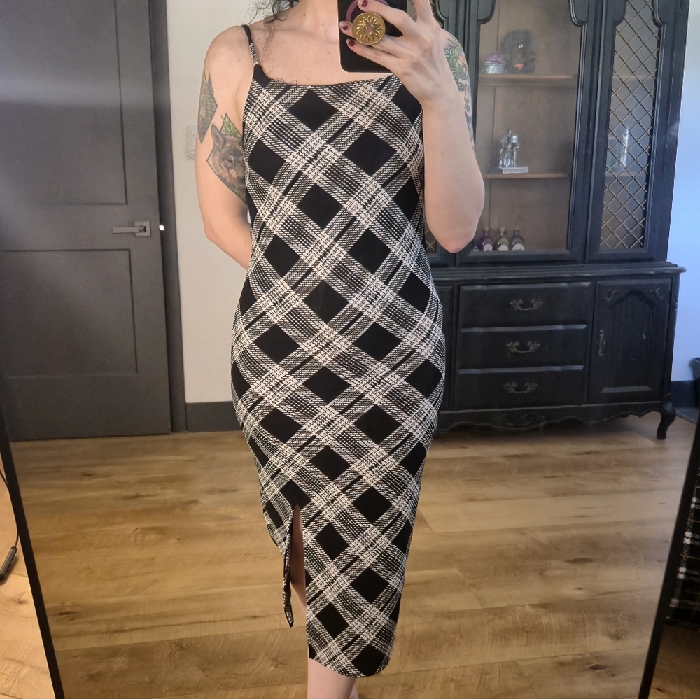 Y2K No Boundaries Black and White Midi Dress With Modest Side Slit